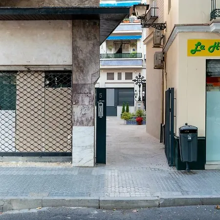 Unique Homes Setas, Plaza De San Pedro 6 Pax Appartamento