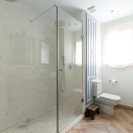 Apartament Unique Homes Setas, Plaza De San Pedro 6 Pax *